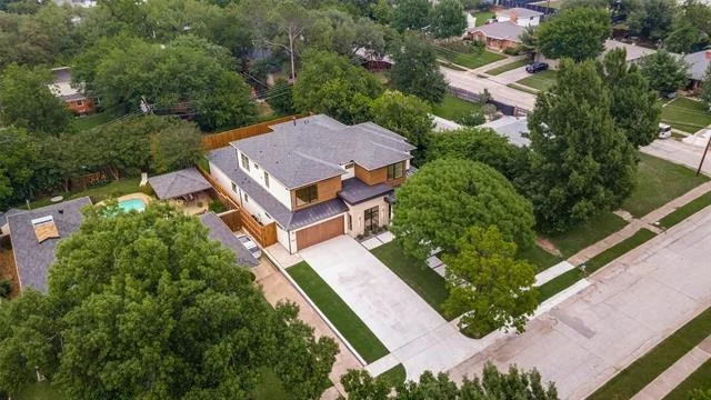 Photo of 3629 Vancouver Drive