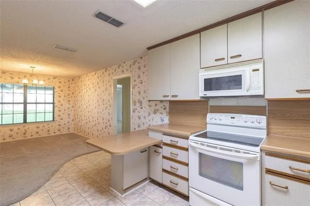 Photo of 3065 Summit Drive
