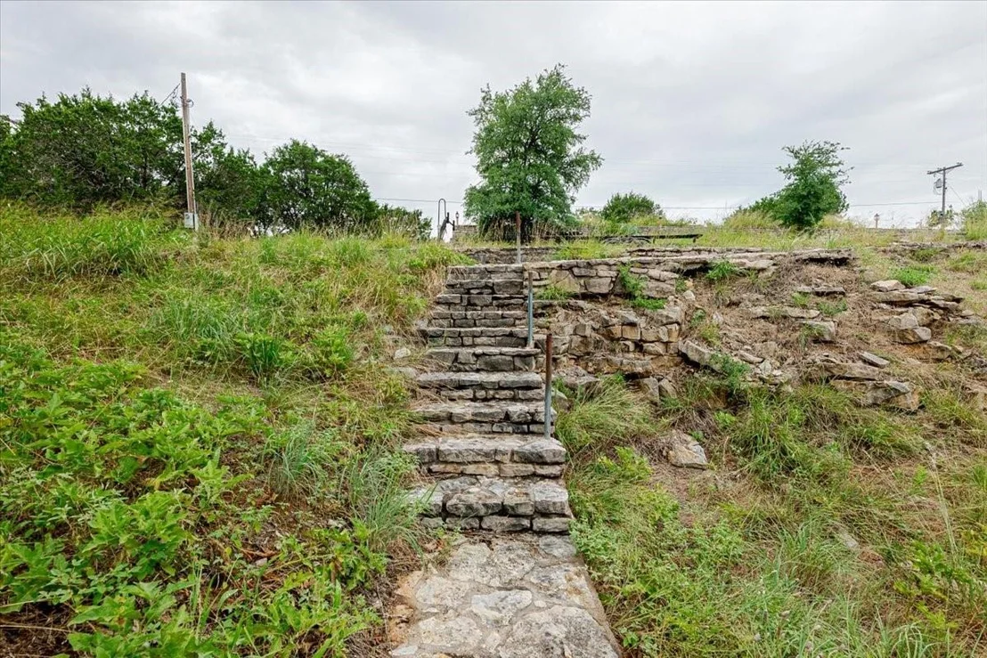 Photo of 1131 Brackeen Drive