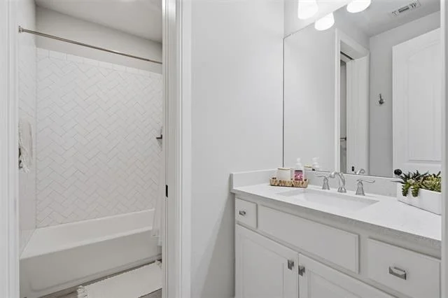 Photo of 600 W Hill Drive