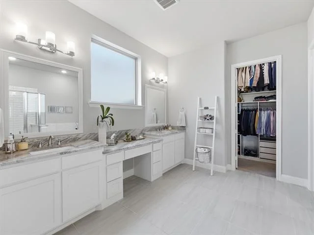 Photo of 900 Panorama Drive