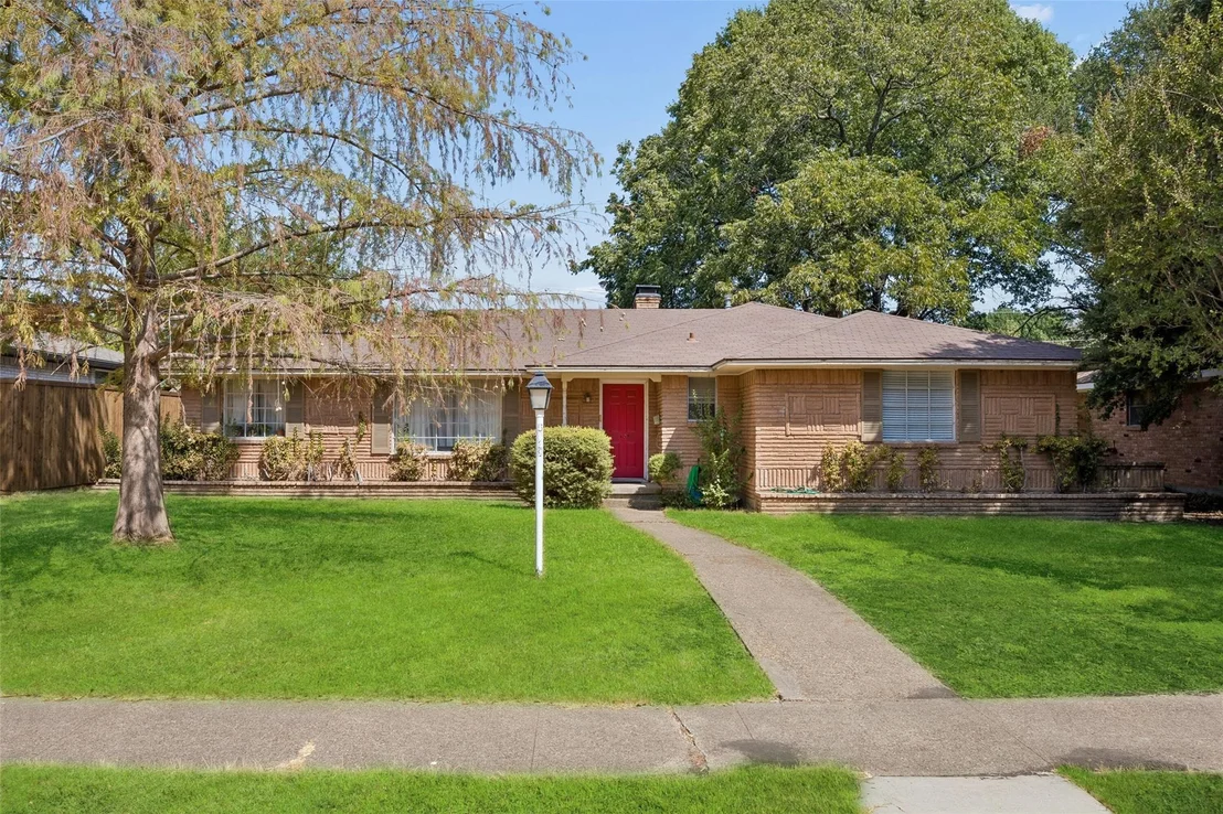 Photo of 5629 Ledgestone Drive