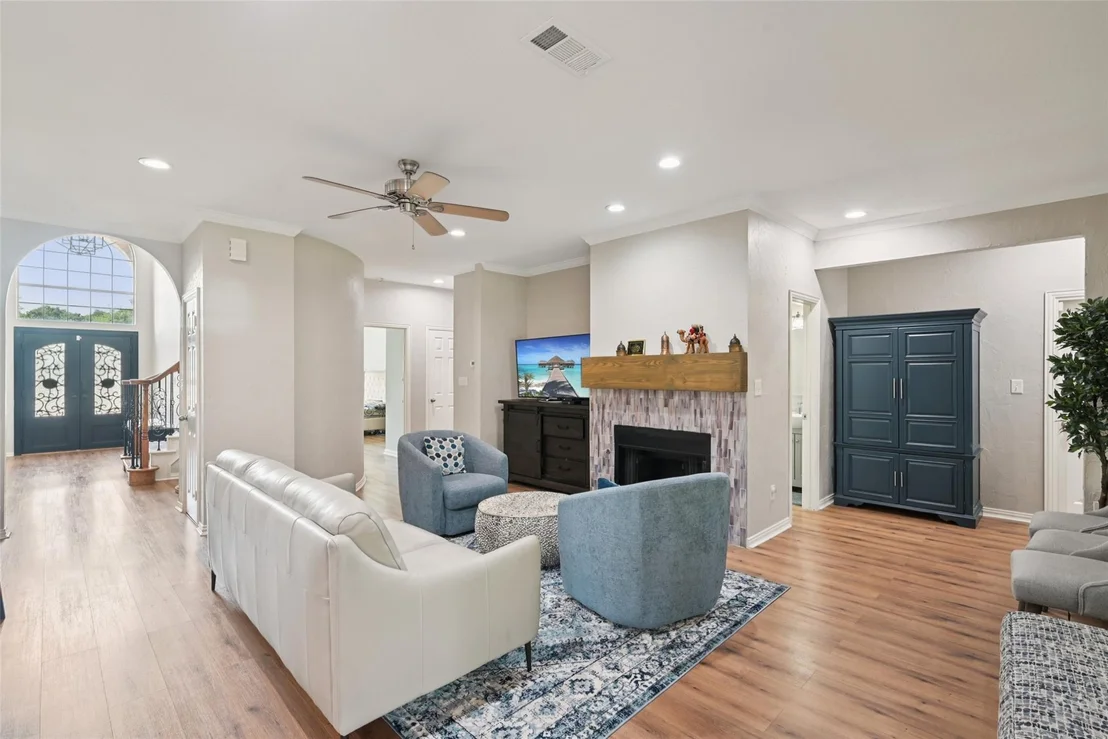 Photo of 1321 Shell Beach Drive
