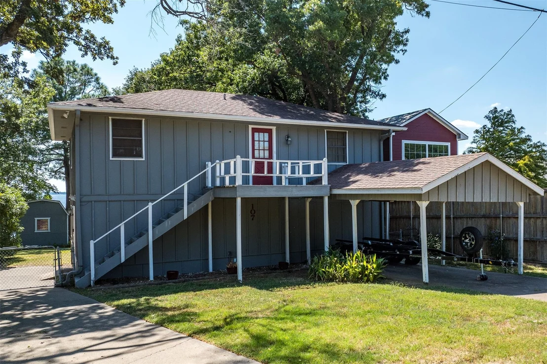 Photo of 107 Briarwood Drive