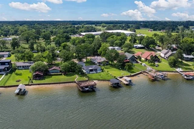 Photo of 138 Pin Oak Drive