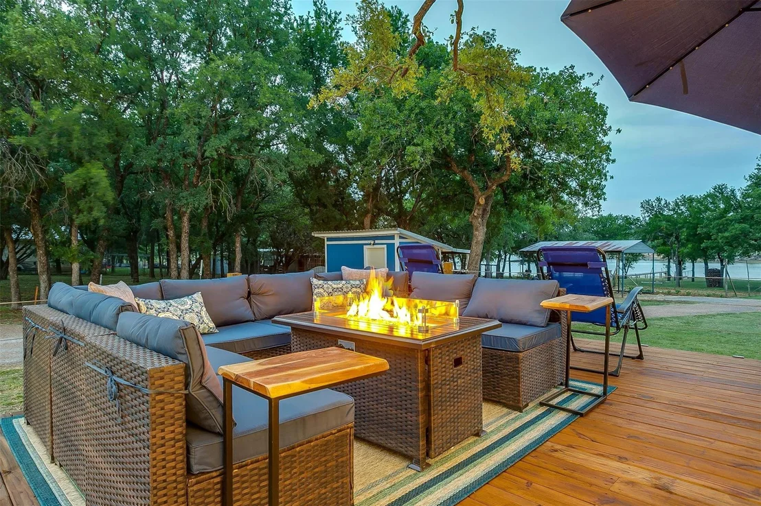 Photo of 520 Deer Trail