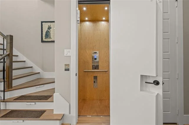 Photo of 6104 Preserve Drive