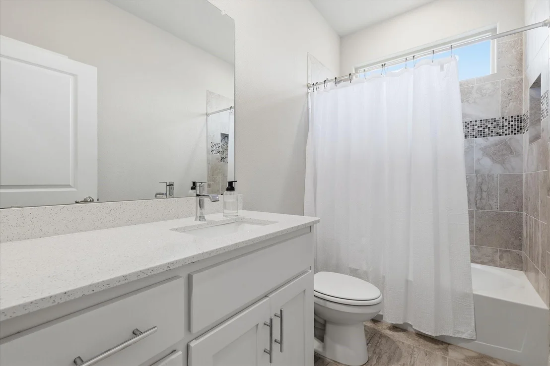 Photo of 1617 Longspur Drive