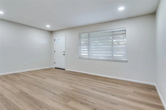 Photo of 8552 Gibbs Drive