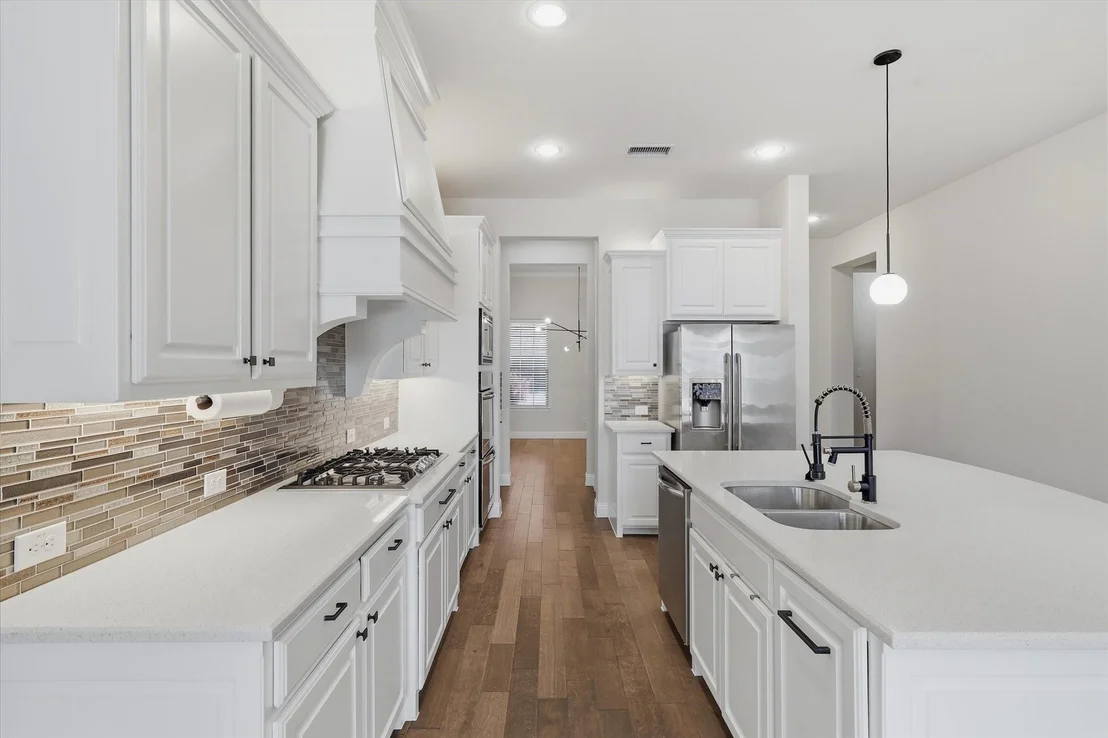 Photo of 2433 Mare Road