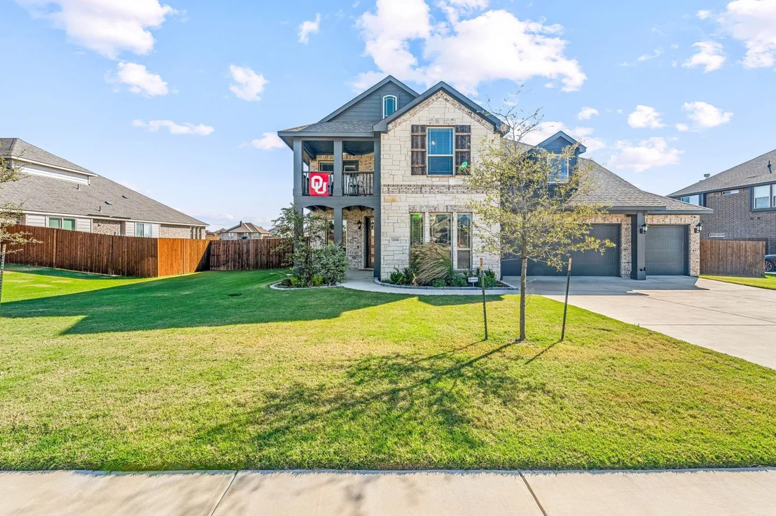 Photo of 12604 Eagles Bluff