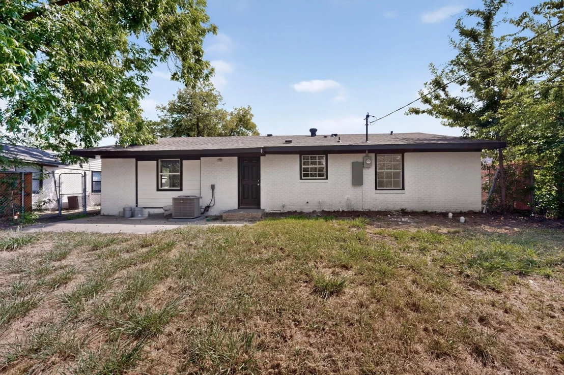 Photo of 4911 Sandra Lynn Drive