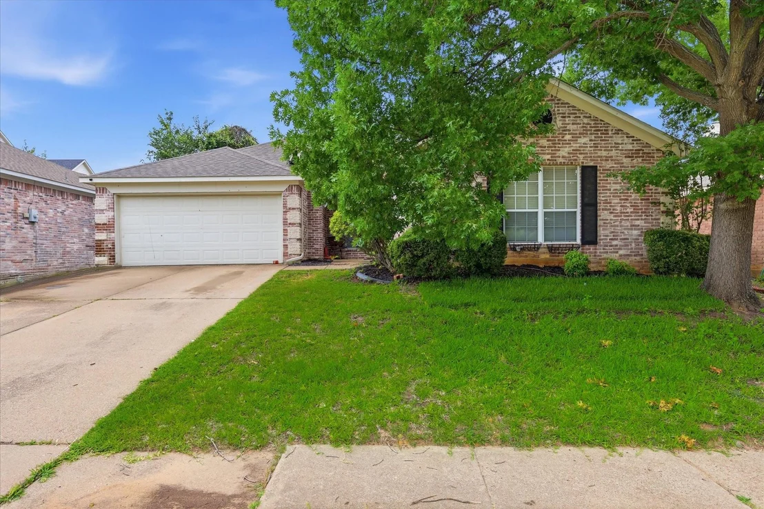 Photo of 5002 Bayberry Drive