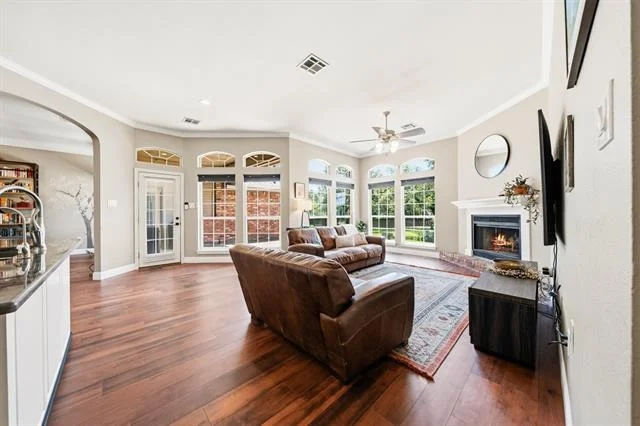 Photo of 100 Twisted Oak Lane