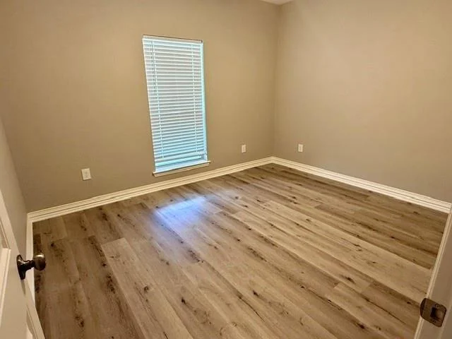 Photo of 2080 Newton Road