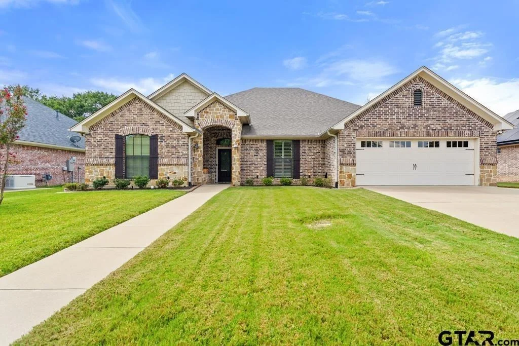 Photo of 19551 Sandhill Lane