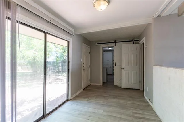 Photo of 2310 Minter Lane