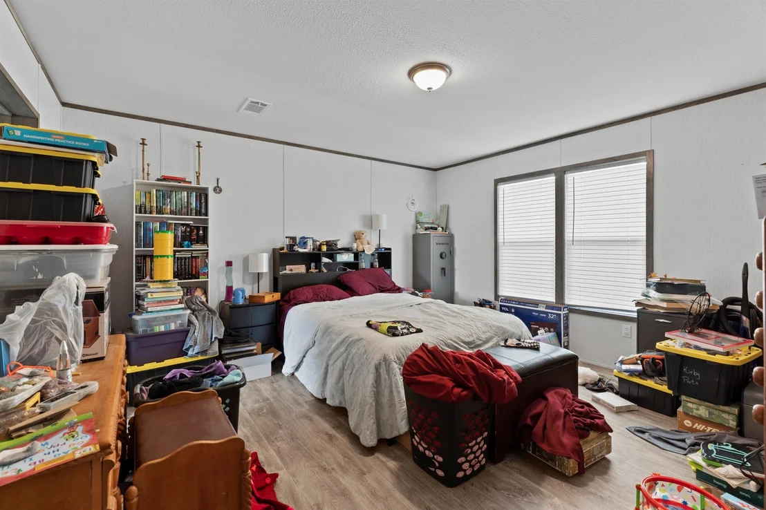 Photo of 18422 County Road 322