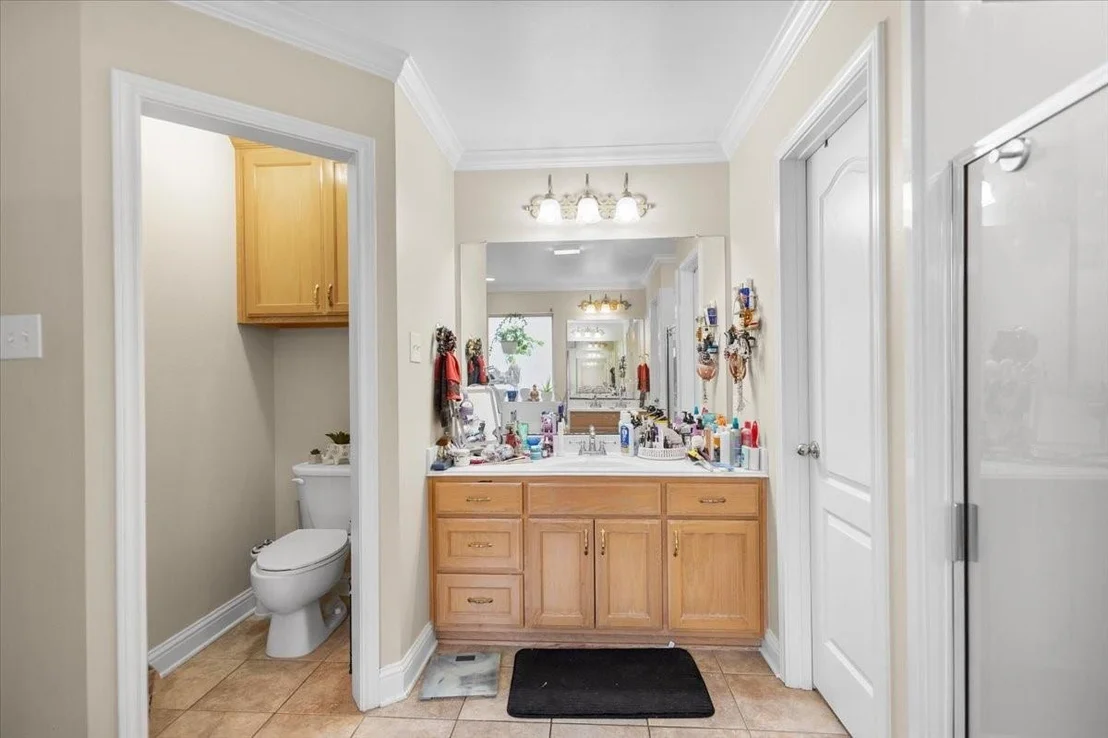 Photo of 220 Sandstone Lane