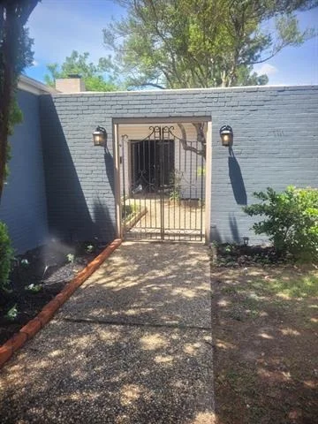 Photo of 2826 Salinas Drive