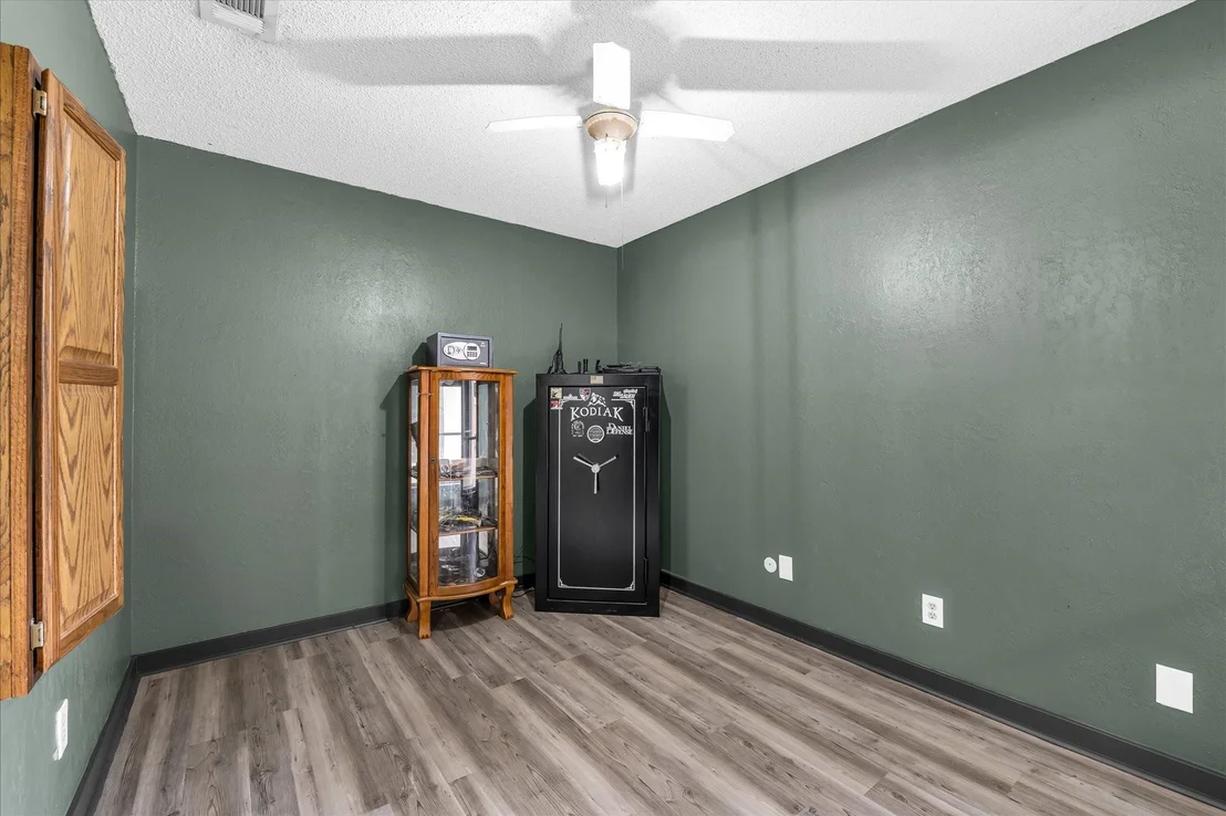 Photo of 913 Montclair Drive