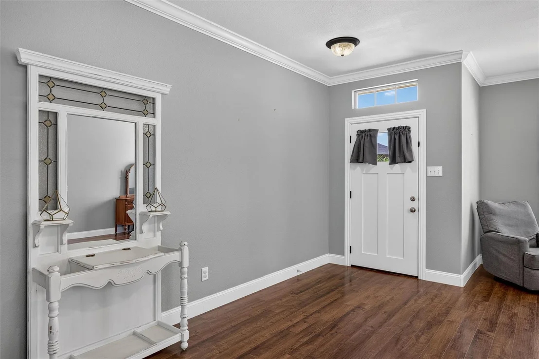Photo of 534 Laurel Lane