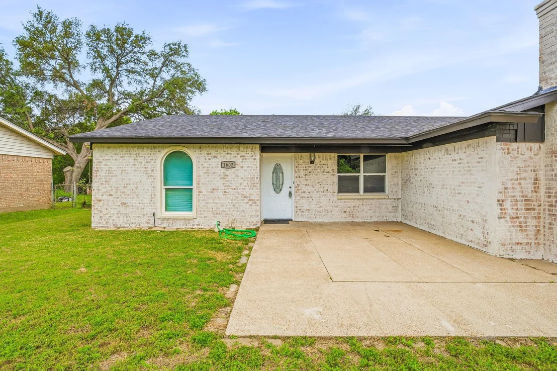 Photo of 1602 Marie Terrace