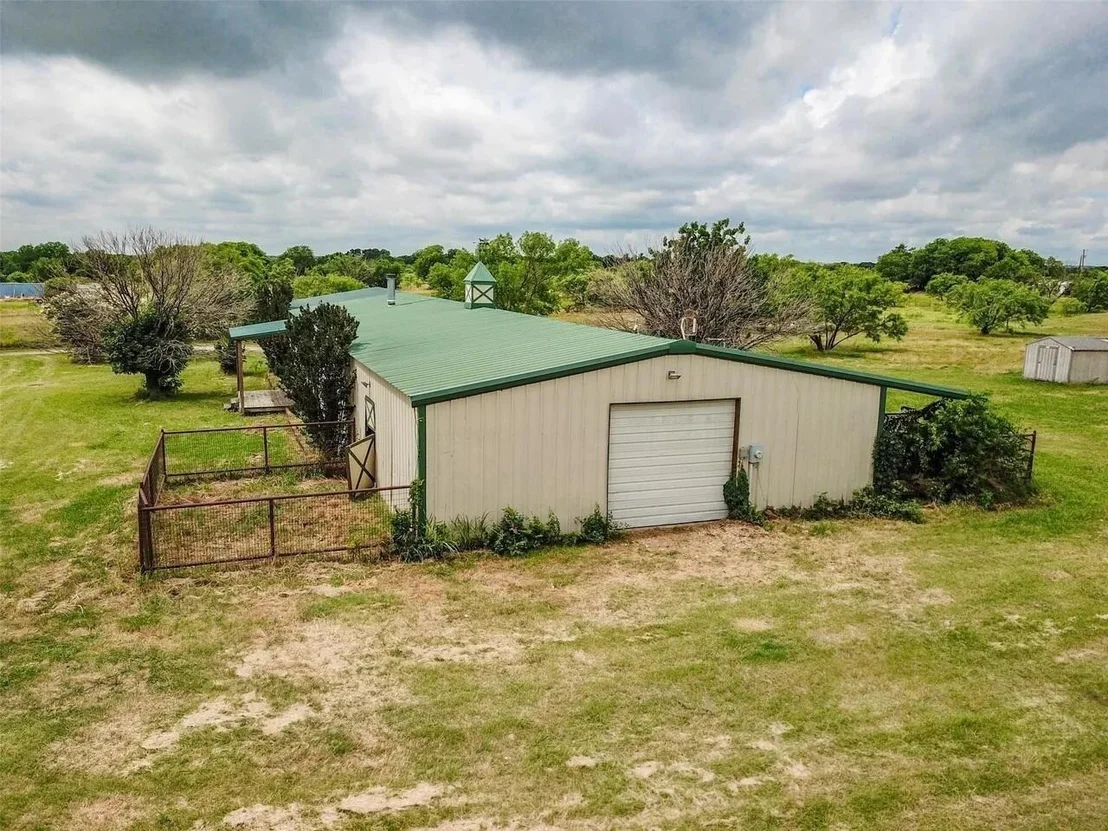 Photo of 13630 N County Line Road