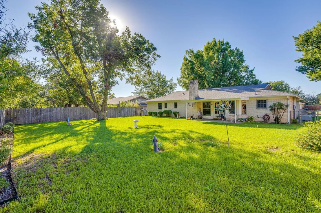 Photo of 1512 Lamplighter Lane