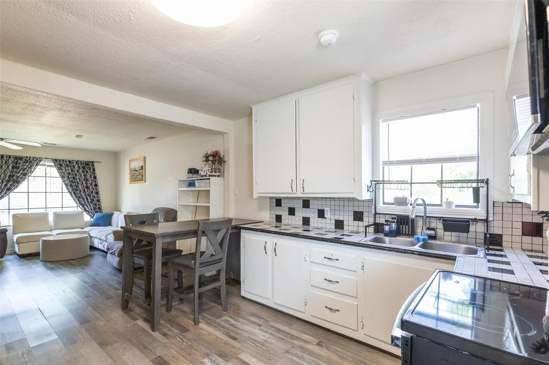 Photo of 2302 N 18th Street