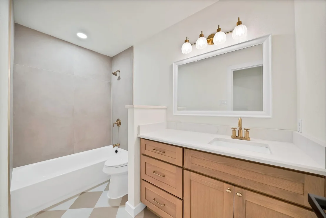 Photo of 105 Oak Lane