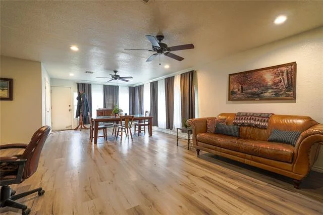 Photo of 1312 Guthrie Drive