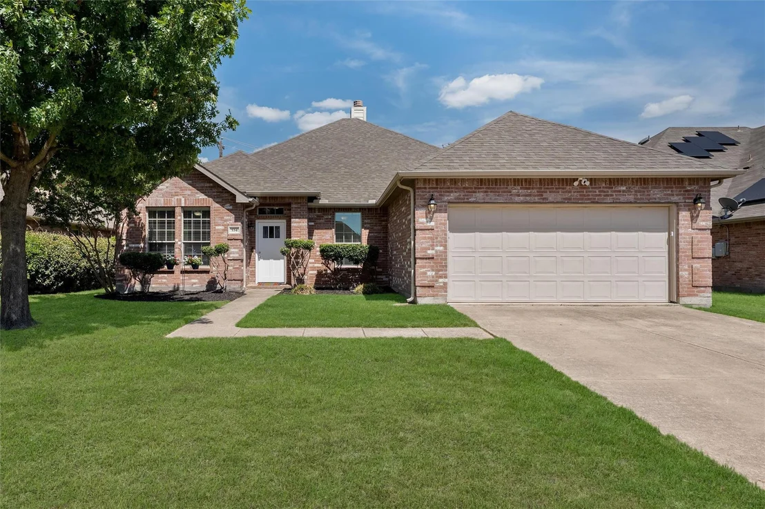 Photo of 534 Laurel Lane