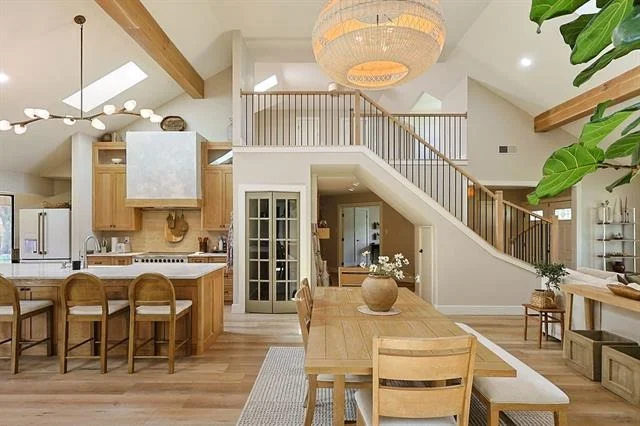 Photo of 23 Fairway Oaks Boulevard