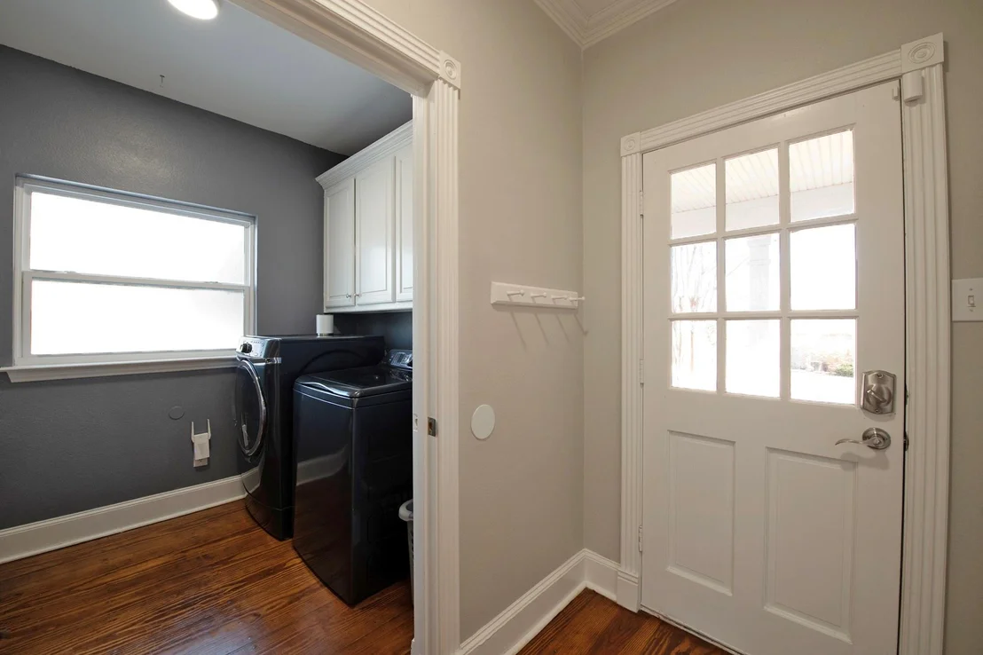 Photo of 405 Chippendale Drive