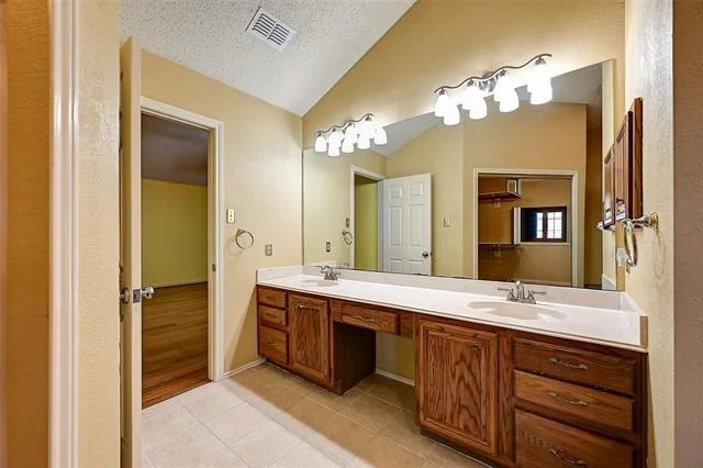Photo of 3311 Greenglen Circle