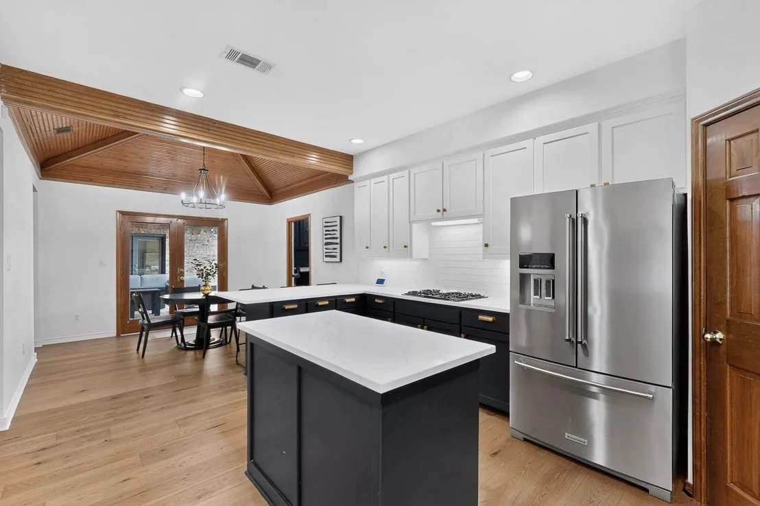 Photo of 7347 Williamswood Drive