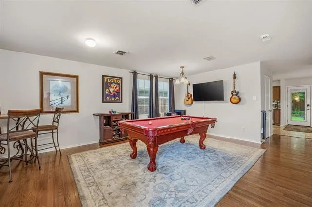 Photo of 16617 Woodside Drive