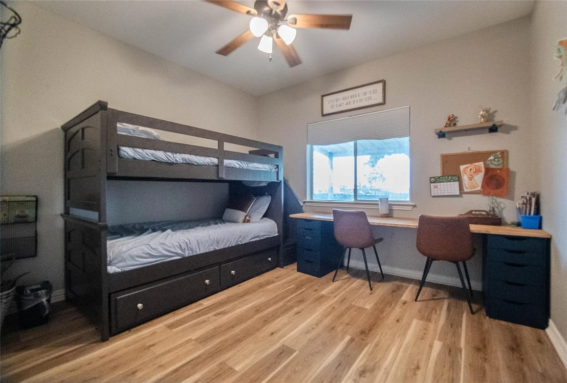 Photo of 1393 W Alamosa Drive