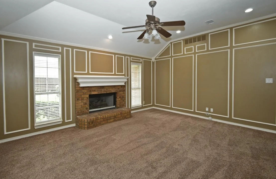 Photo of 2902 Live Oak Drive