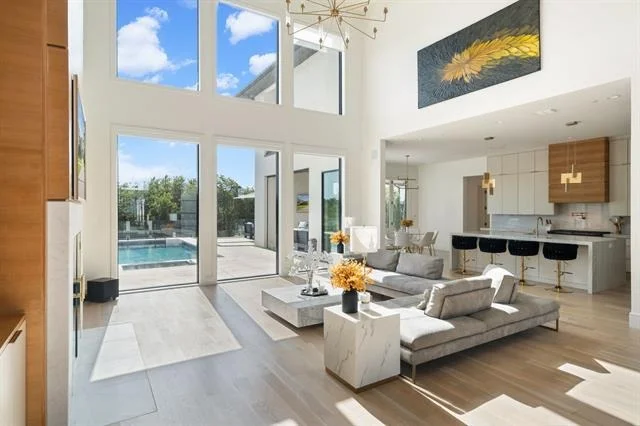 Photo of 3347 Midwick Drive