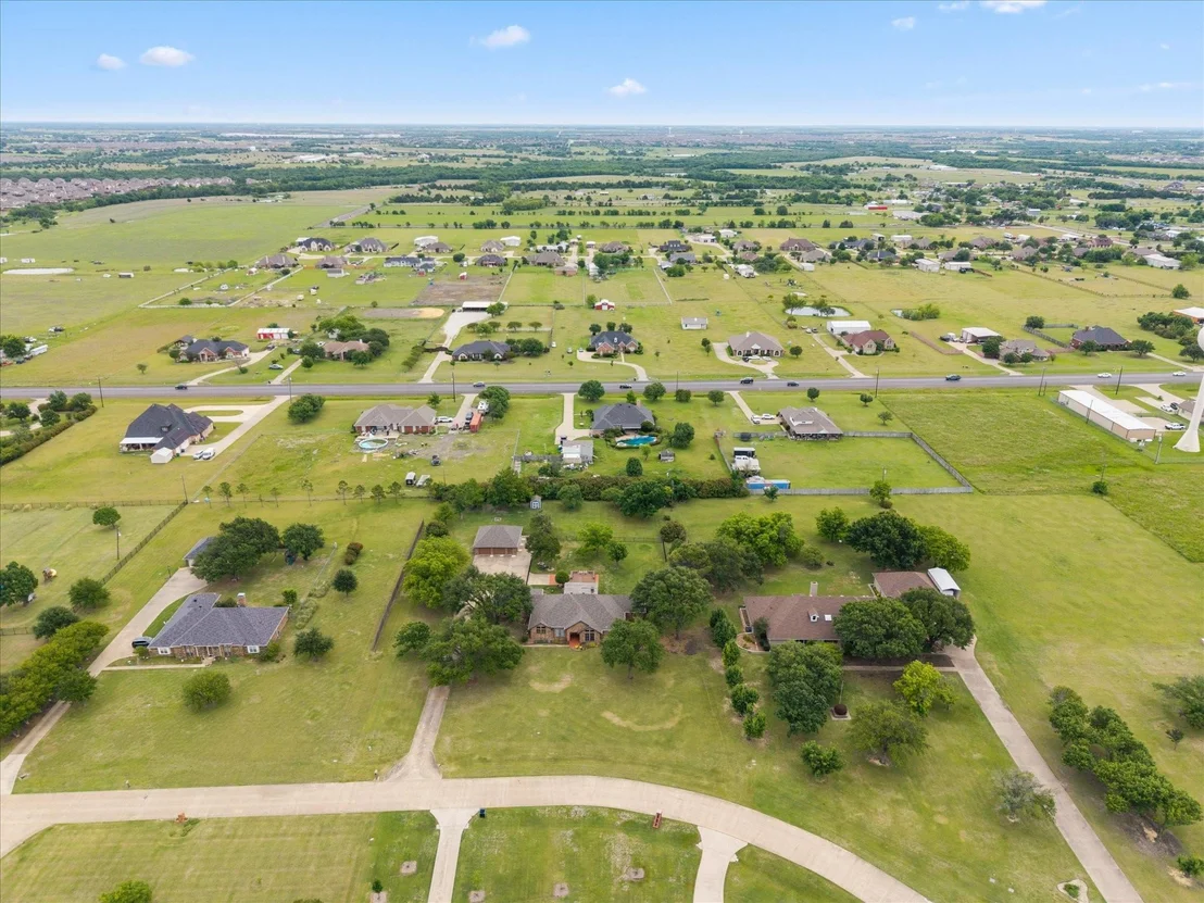 Photo of 10612 Live Oak Drive