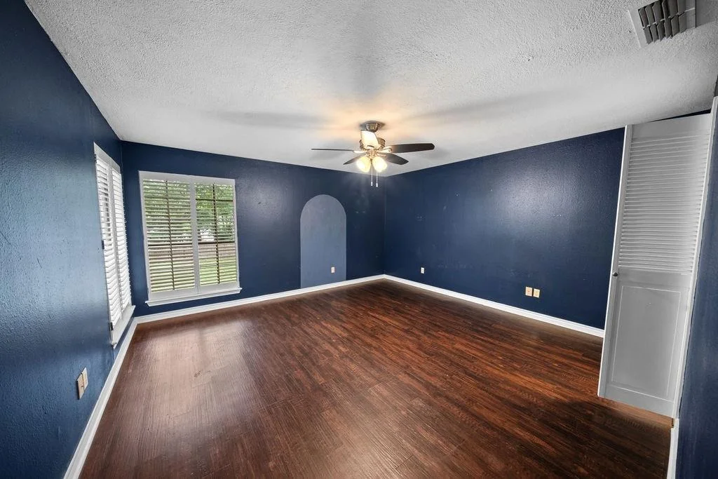Photo of 15060 Willowwood Drive