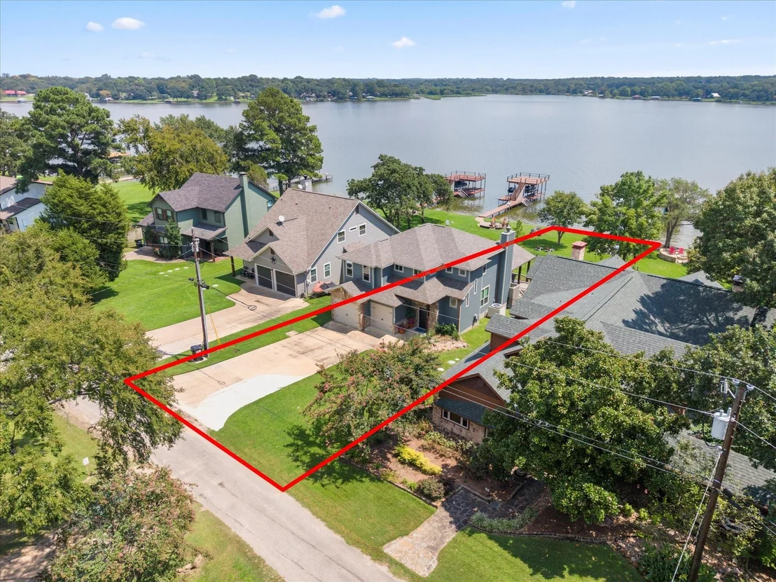 Photo of 13700 Park Harbor Drive