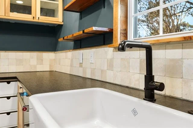 Photo of 2208 Lake Ridge Circle