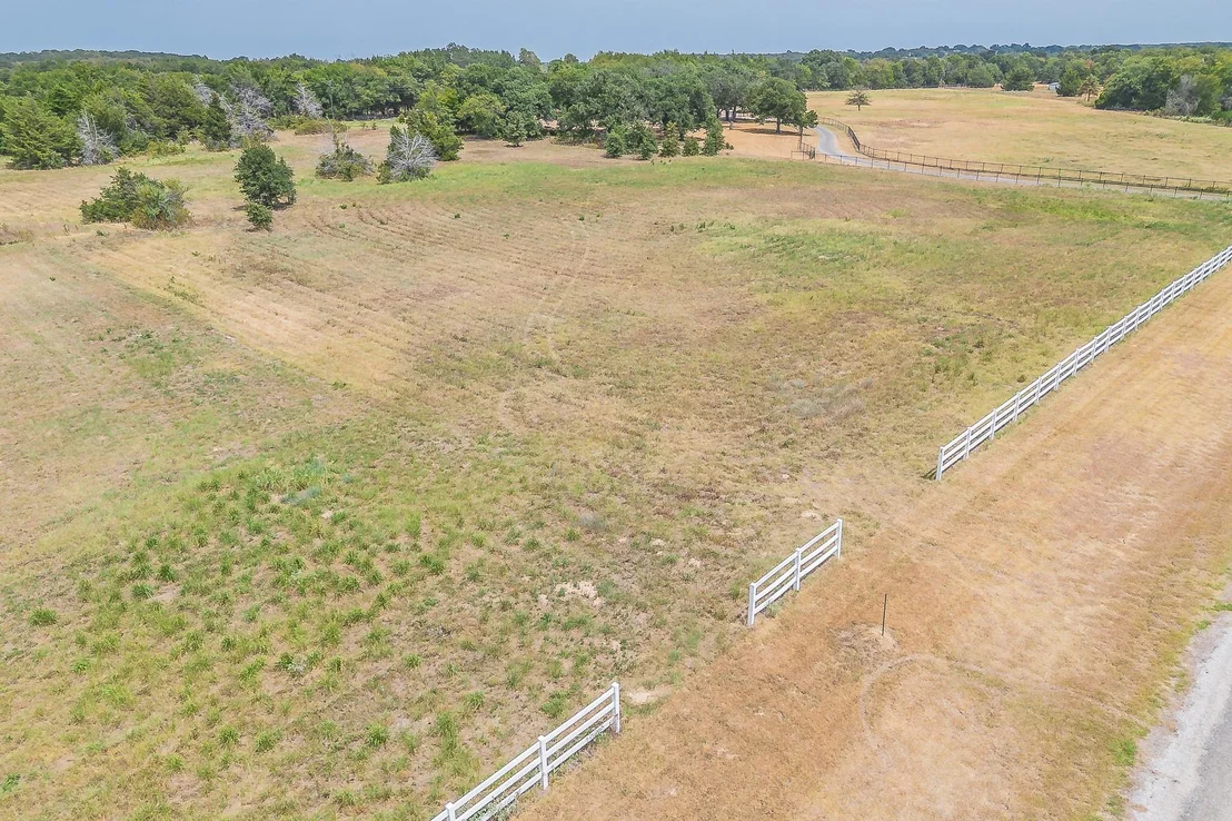 Photo of 335 County Road 1264