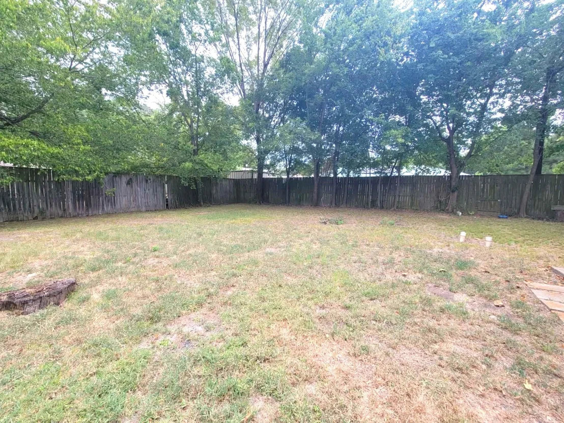 Photo of 103 W Cayuga Drive