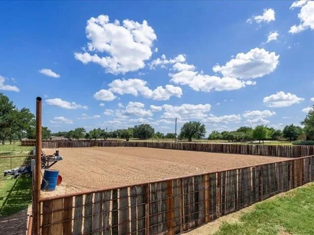 Photo of 4314 County Road 1008