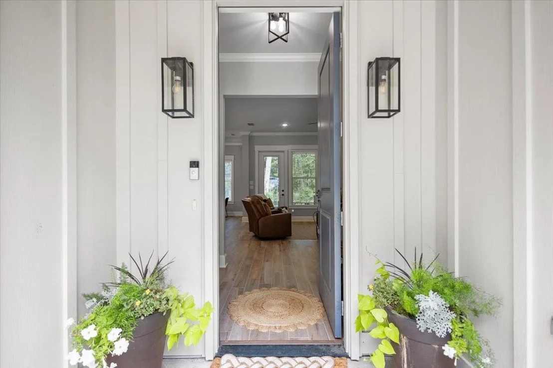 Photo of 1627 Orchard Lane