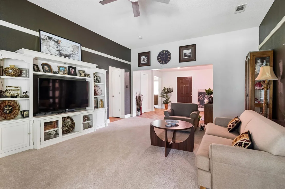 Photo of 855 Cross Timbers Drive